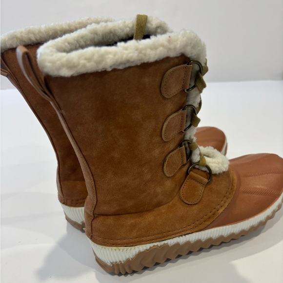 NWOT Yoki Rubber Toe Duck Rain Boots Brown W/White Faux Fur trim - size 8 - Picture 2 of 5